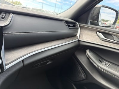 2027 Jeep Grand Cherokee L Limited