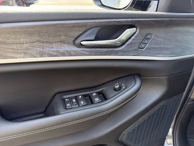 2027 Jeep Grand Cherokee L Limited