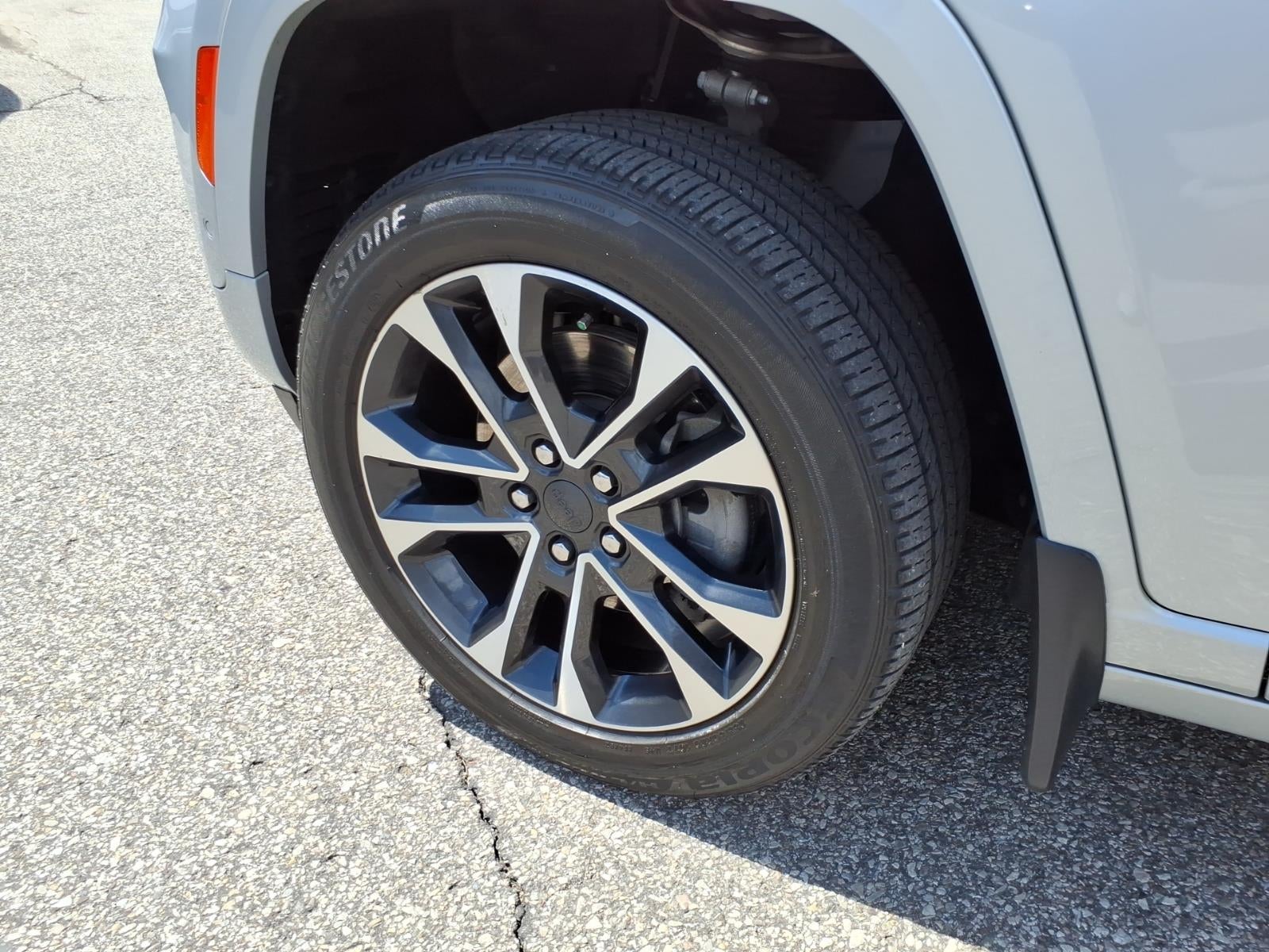 2023 Jeep Grand Cherokee L Overland