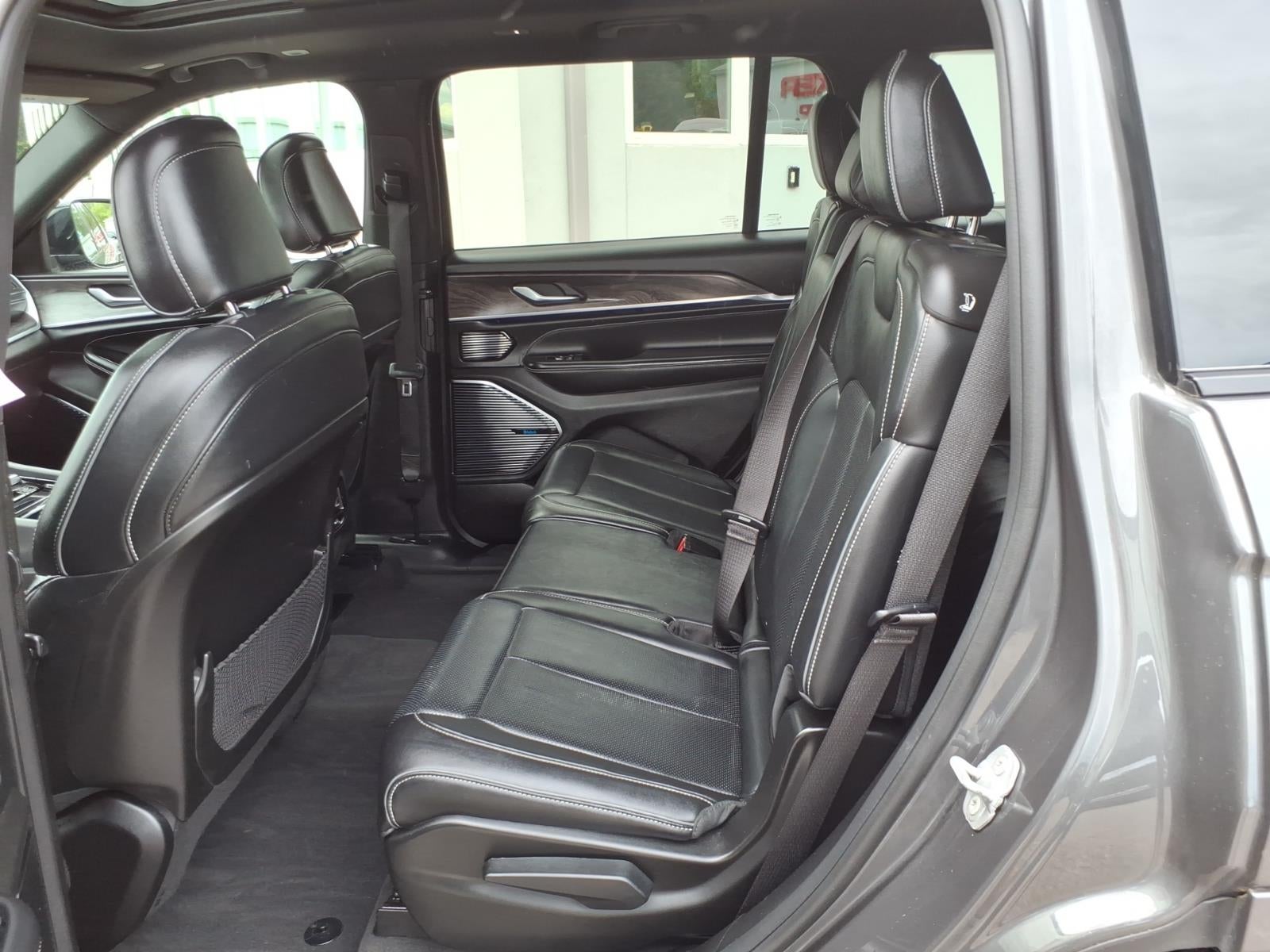 2022 Jeep Grand Cherokee L Overland