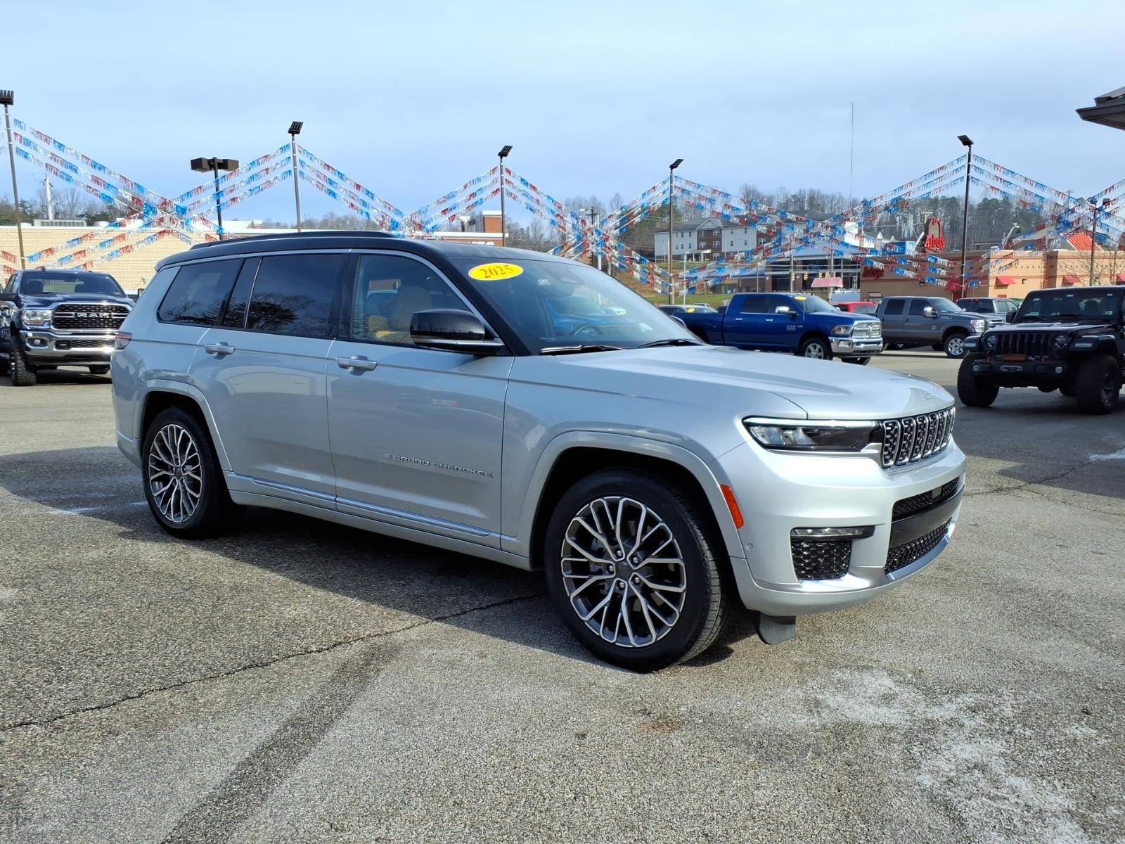 2025 Jeep Grand Cherokee L Summit Reserve