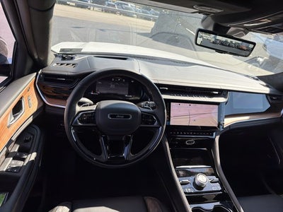2027 Jeep Grand Cherokee L Summit