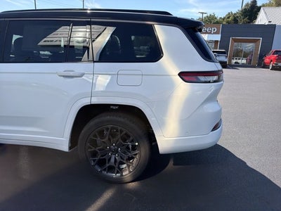 2027 Jeep Grand Cherokee L Summit
