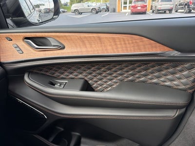 2027 Jeep Grand Cherokee L Summit