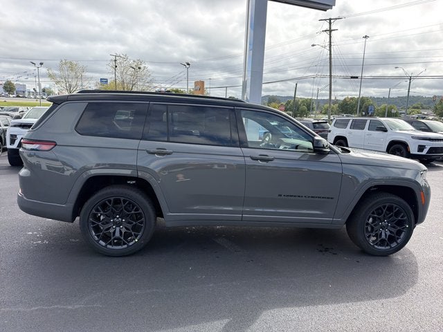 2027 Jeep Grand Cherokee L Summit