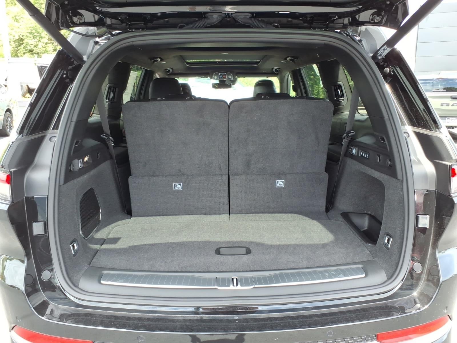2026 Jeep Grand Cherokee L Summit