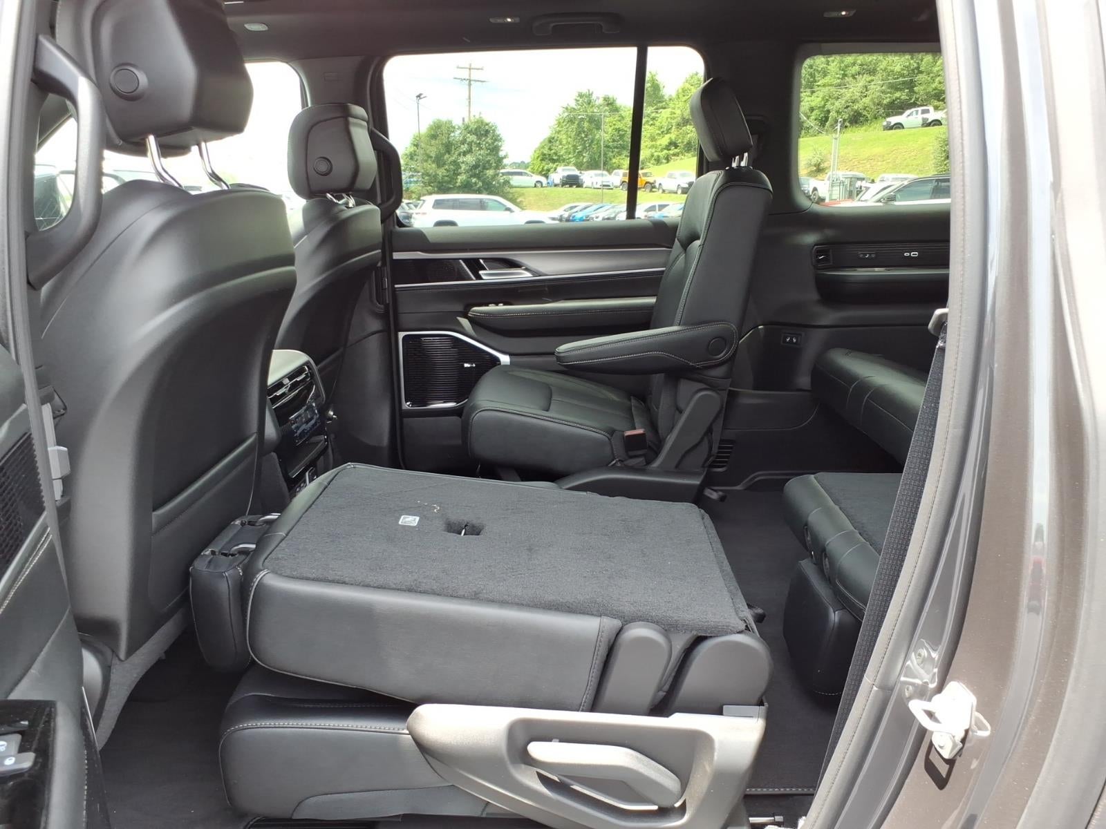 2026 Jeep Grand Wagoneer L Limited Altitude
