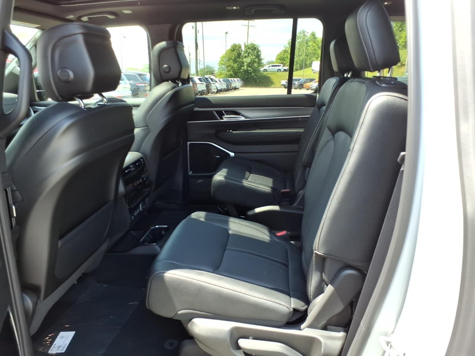 2026 Jeep Grand Wagoneer L Limited Altitude
