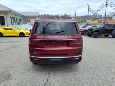 2023 Jeep Wagoneer Base