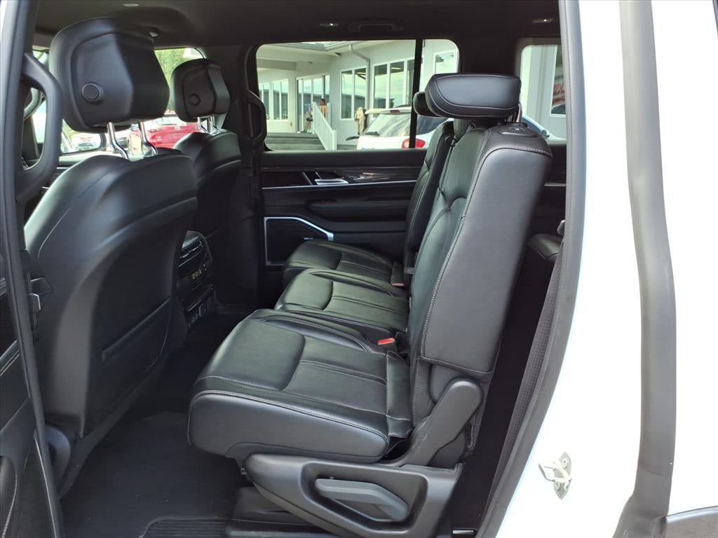 2022 Jeep Wagoneer Series III