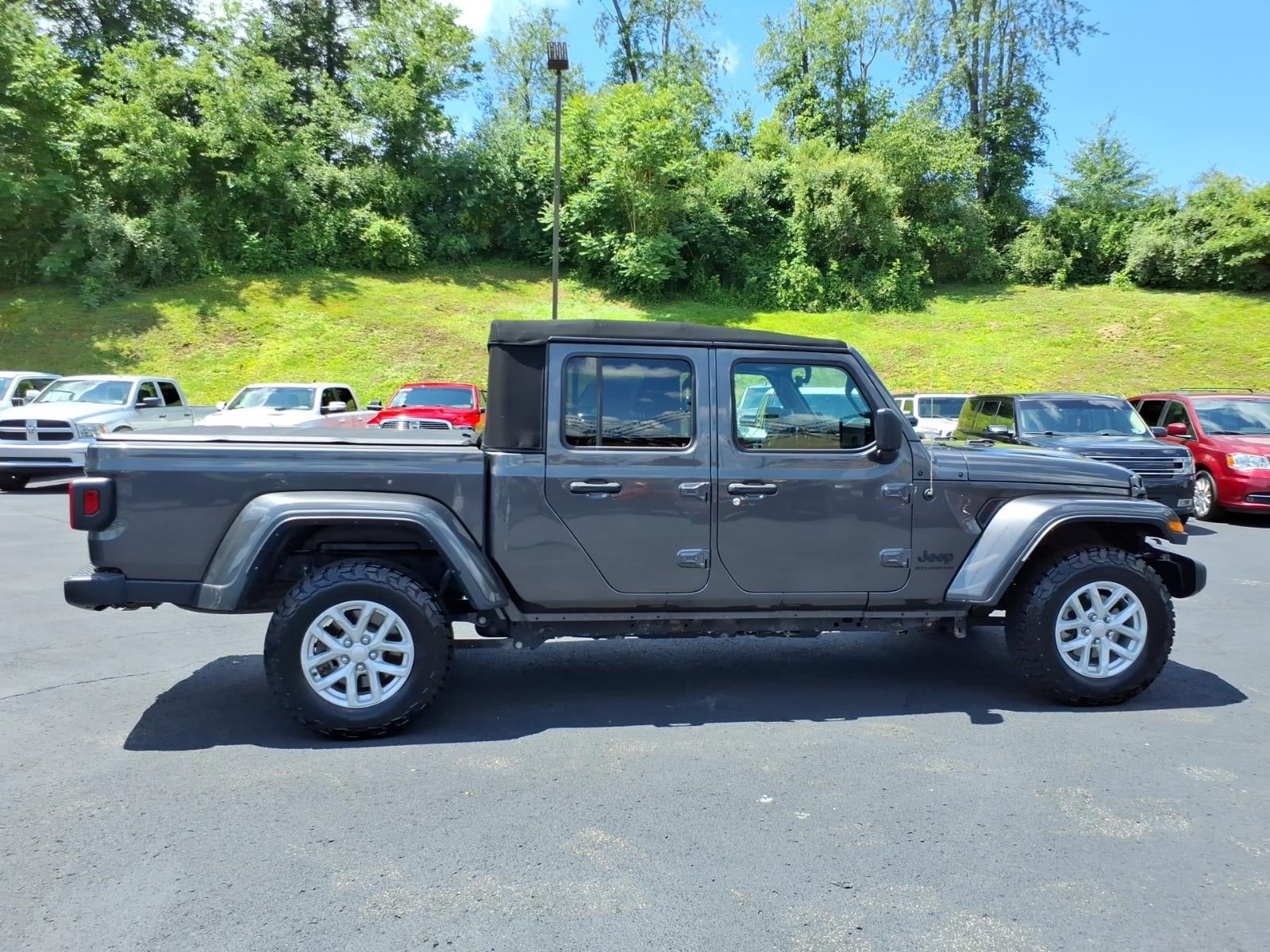 2023 Jeep Gladiator Sport S