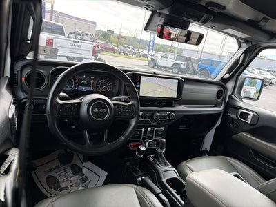 2024 Jeep Gladiator Mojave X