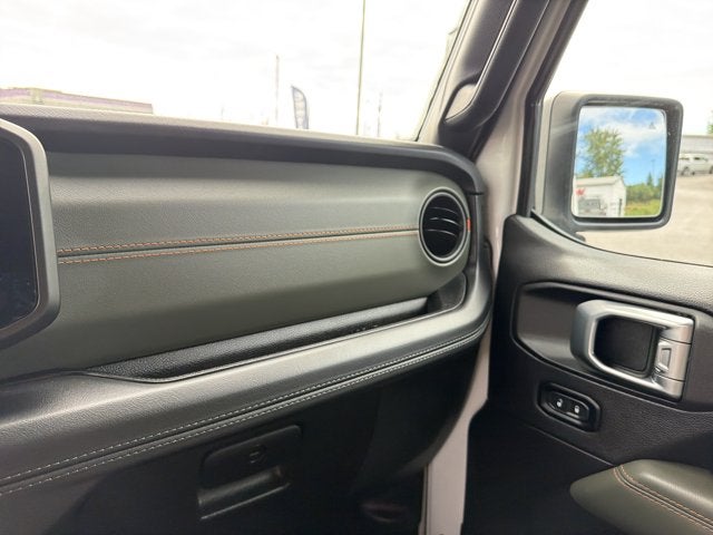 2024 Jeep Gladiator Mojave X