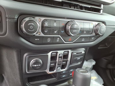 2025 Jeep Gladiator High Tide