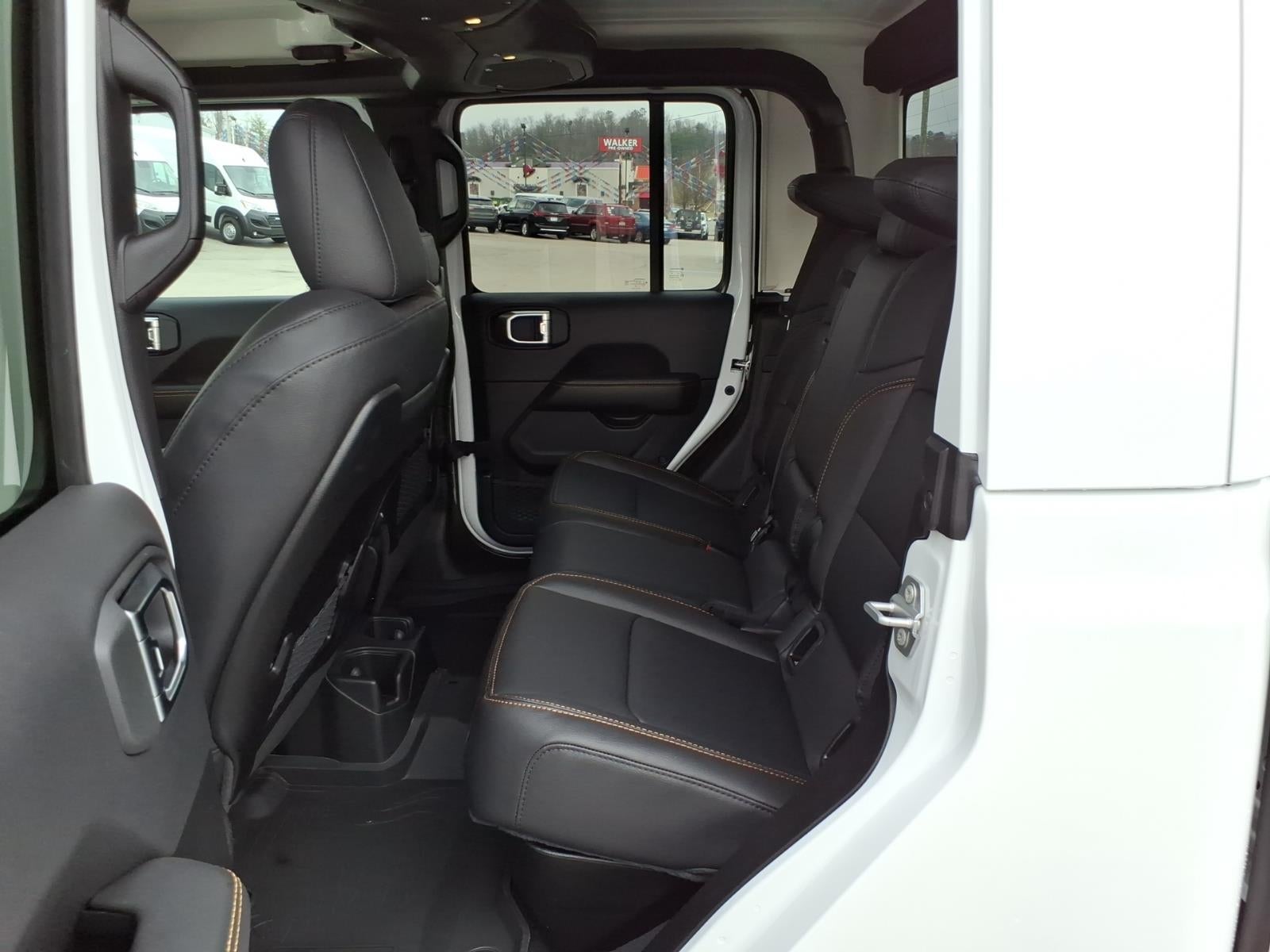 2026 Jeep Gladiator Sahara