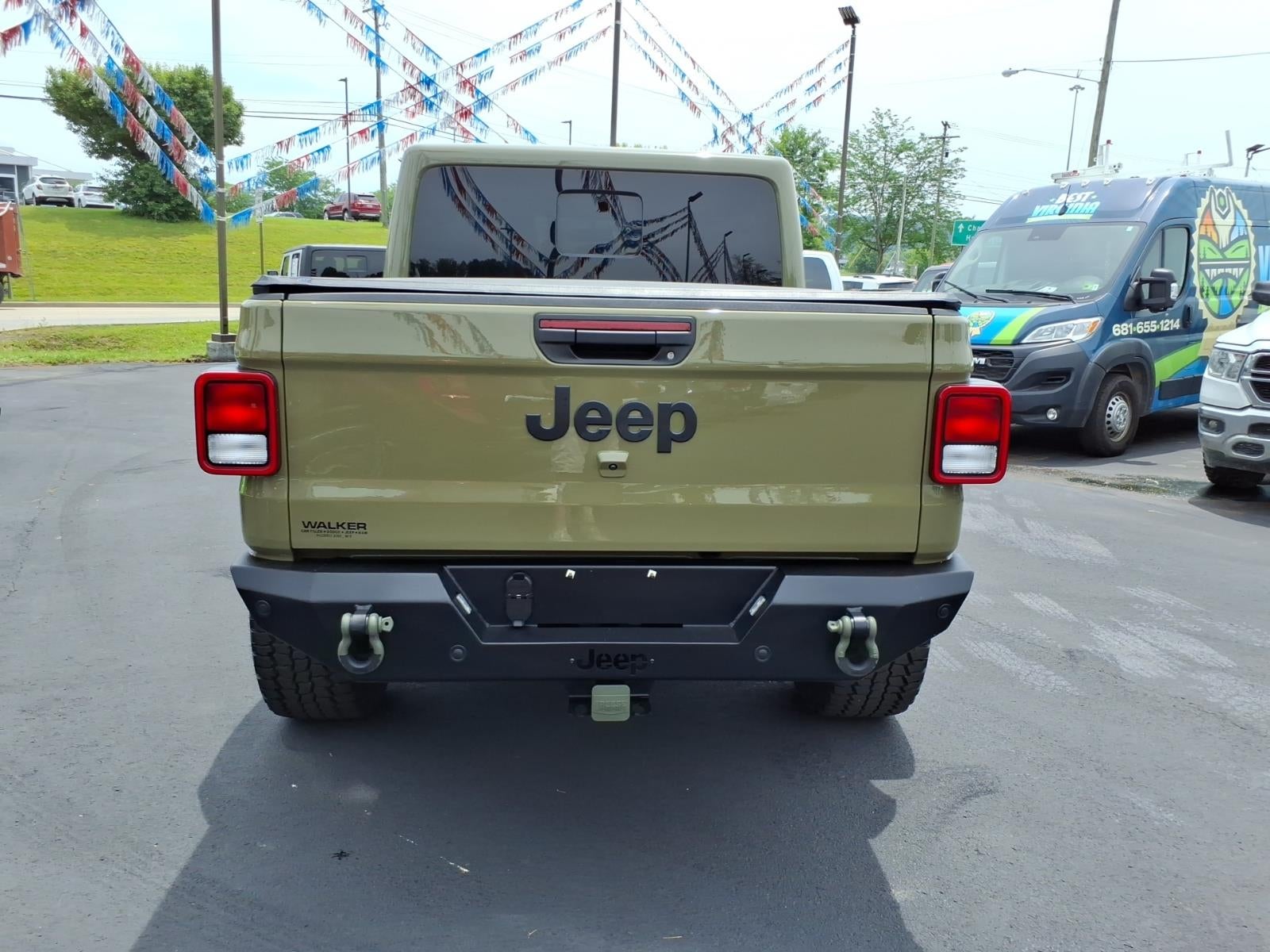 2025 Jeep Gladiator NightHawk