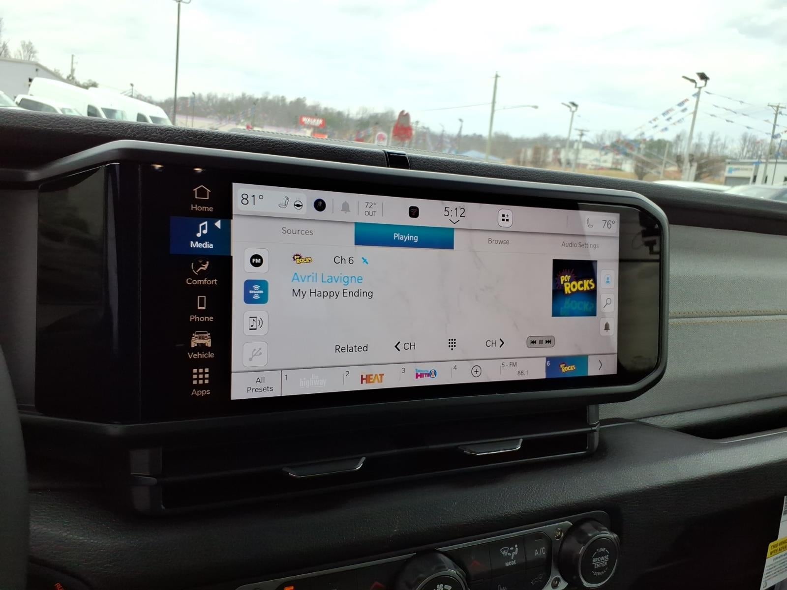 2026 Jeep Gladiator Base