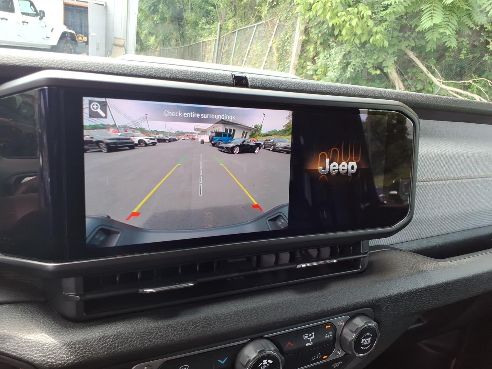 2025 Jeep Gladiator Sport S