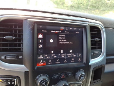 2022 RAM 1500 Classic Base
