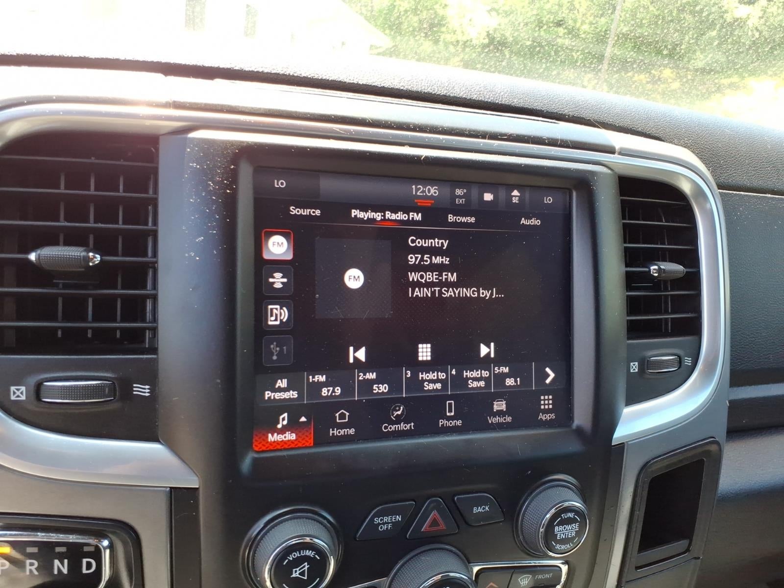 2022 RAM 1500 Classic Base