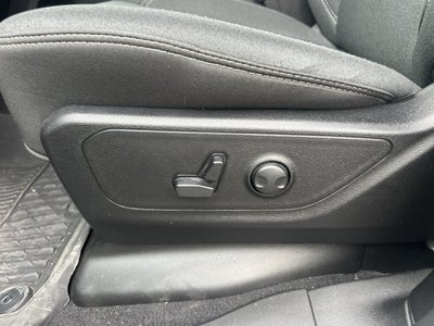 2025 RAM 1500 BIG HORN/L Base
