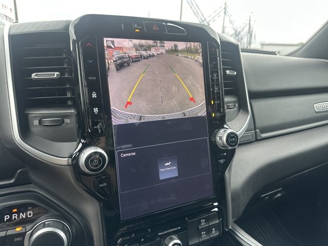 2025 RAM 1500 BIG HORN/L Base