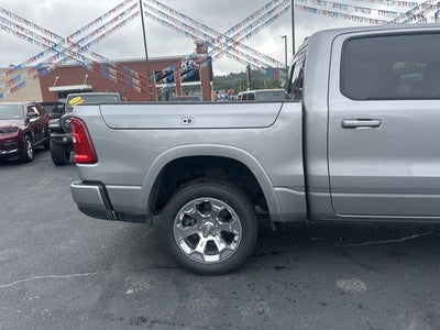 2025 RAM 1500 BIG HORN/L Base