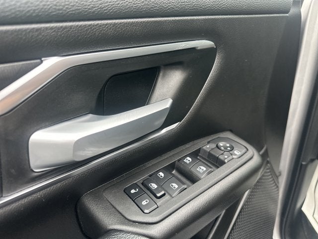 2025 RAM 1500 BIG HORN/L Base