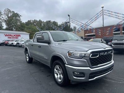 2025 RAM 1500 BIG HORN/L Base