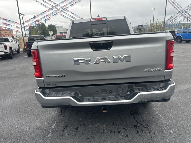 2025 RAM 1500 BIG HORN/L Base