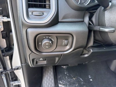2027 RAM 1500 Express