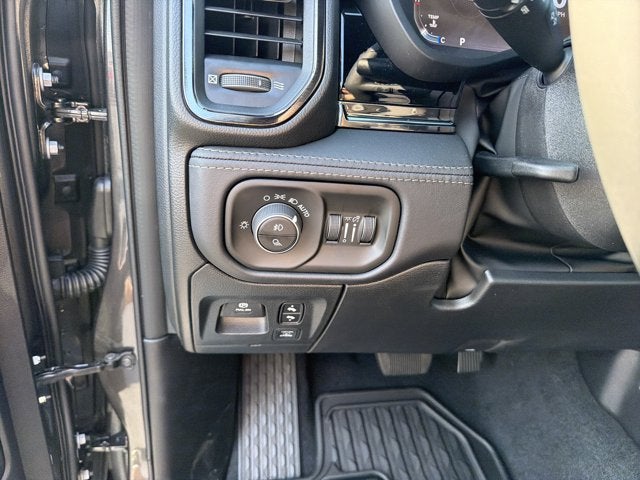 2027 RAM 1500 Limited