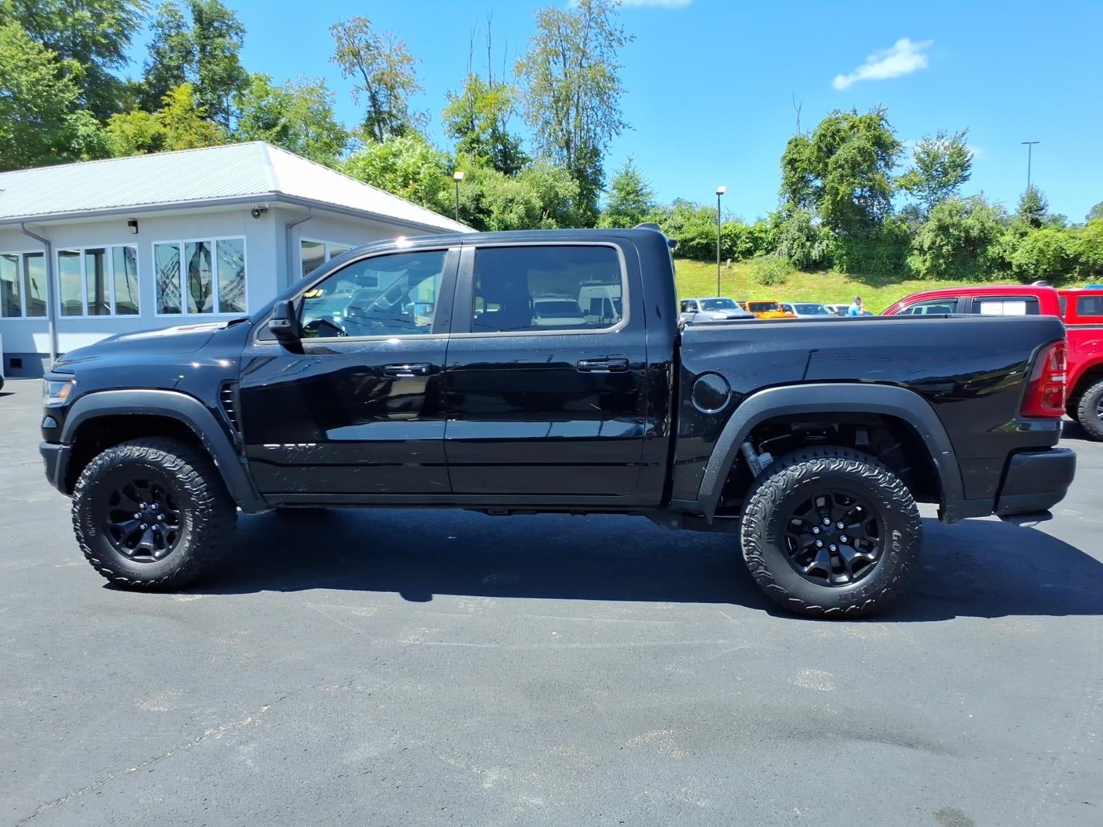 2025 RAM 1500 RHO