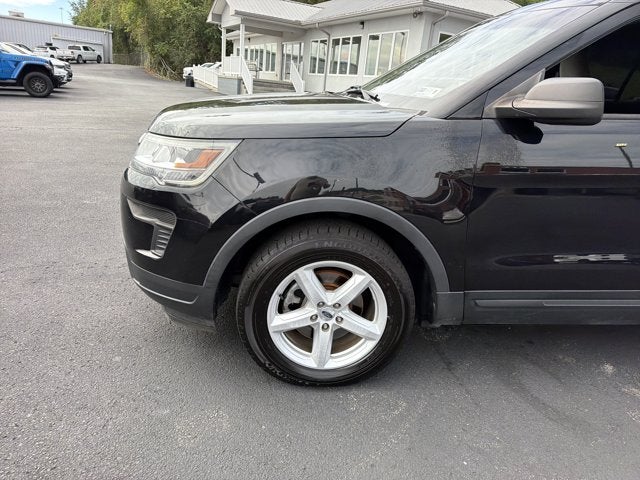 2019 Ford Explorer Base