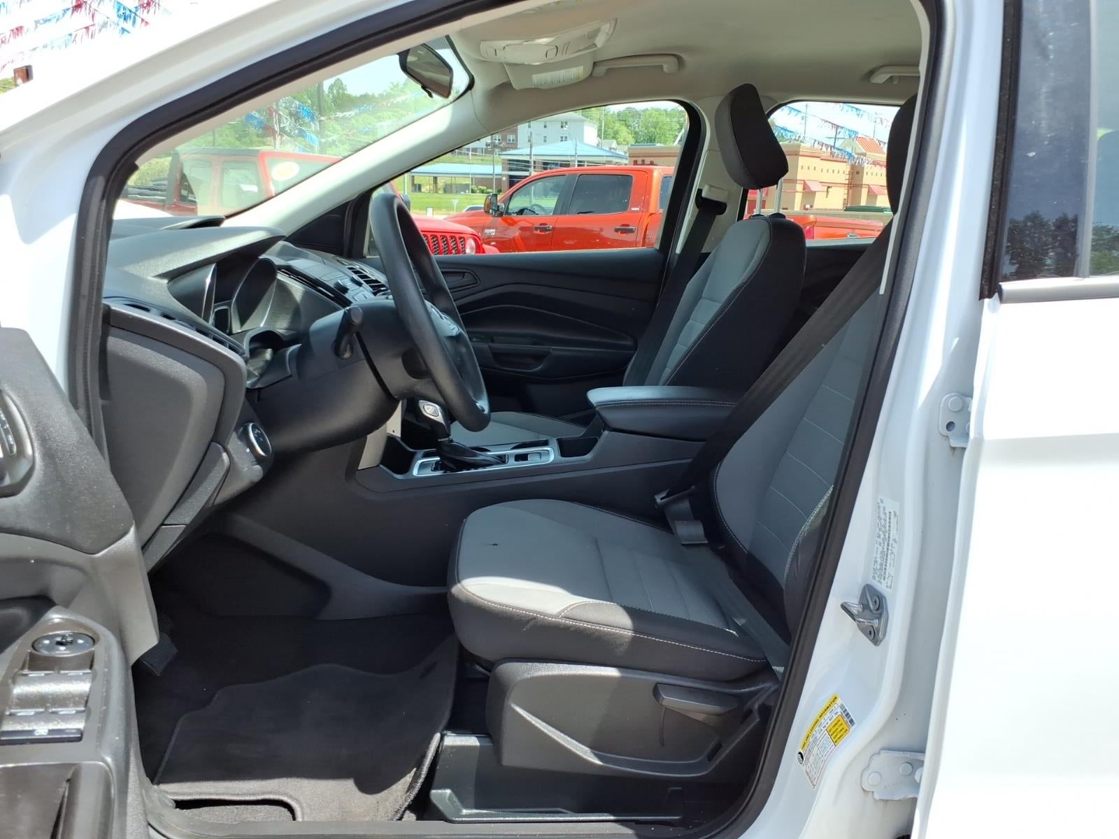 2019 Ford Escape S