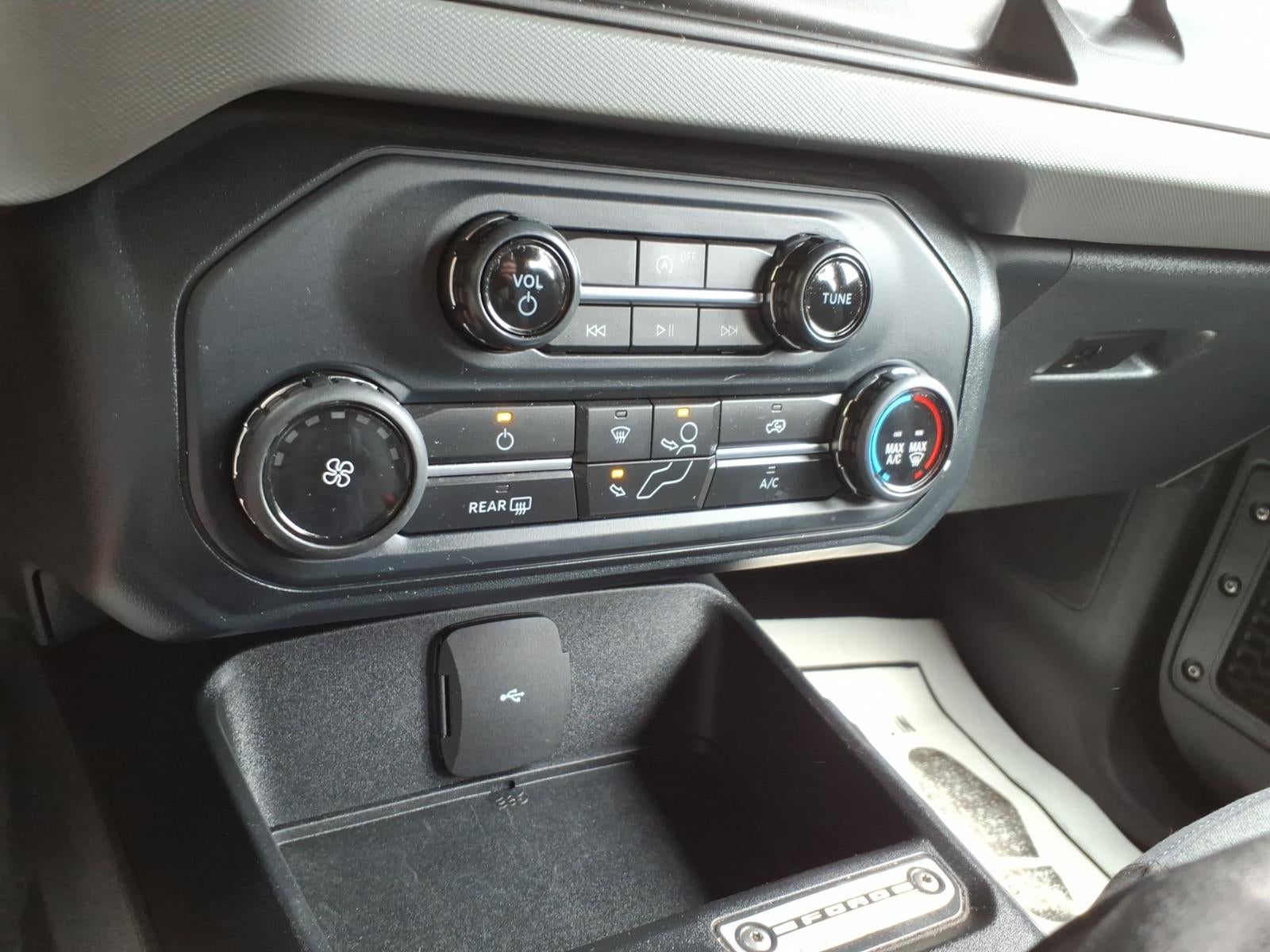 2022 Ford Bronco Base