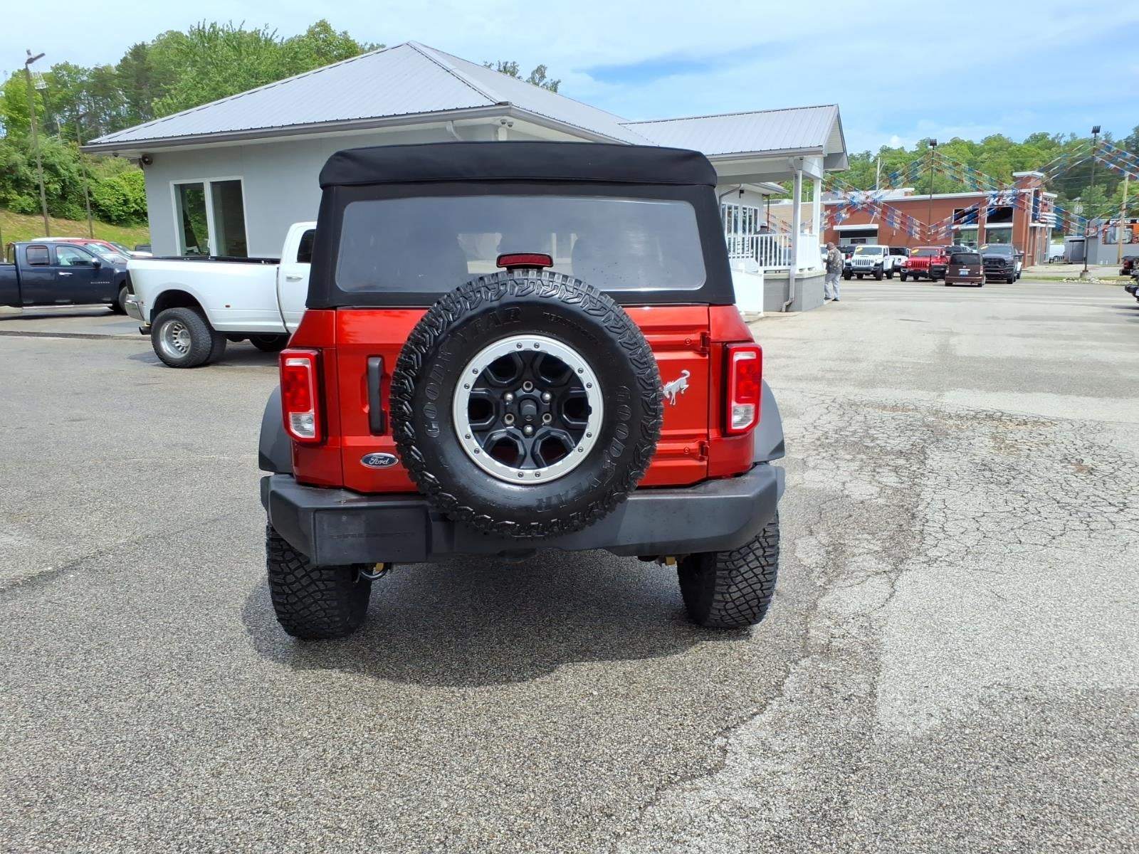 2022 Ford Bronco Base