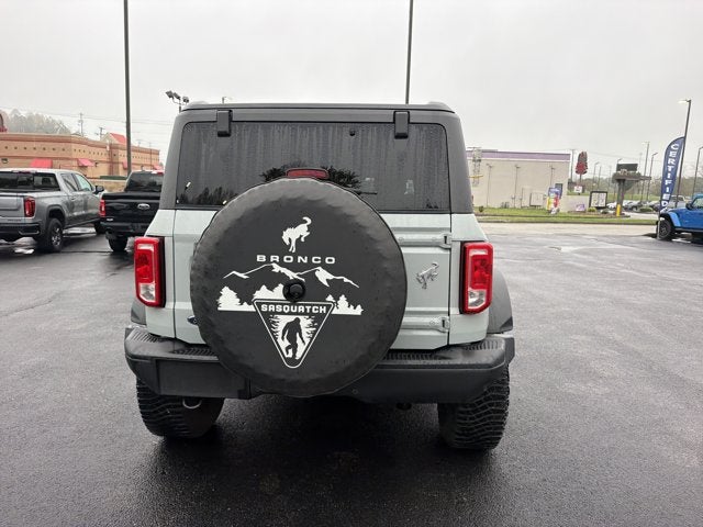 2023 Ford Bronco Base