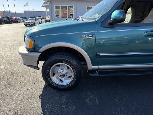 1997 Ford Expedition Base