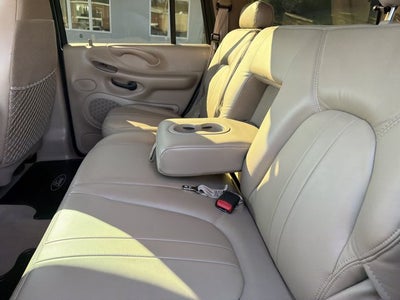 1997 Ford Expedition Base