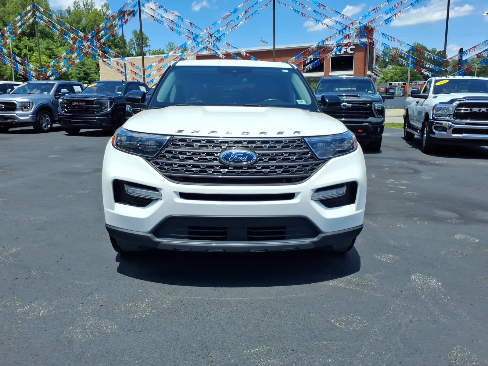 2023 Ford Explorer XLT