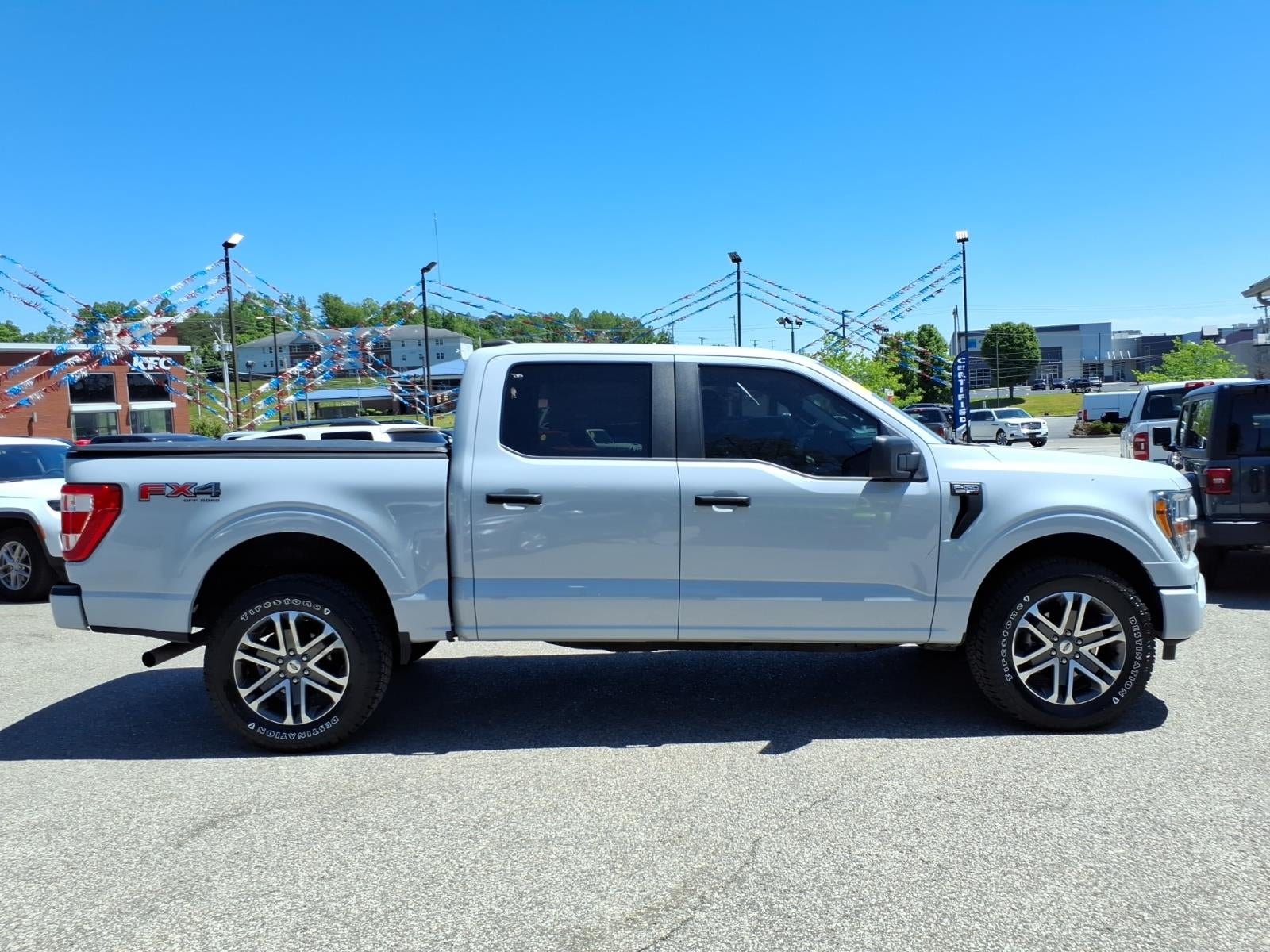 2022 Ford F-150 XL