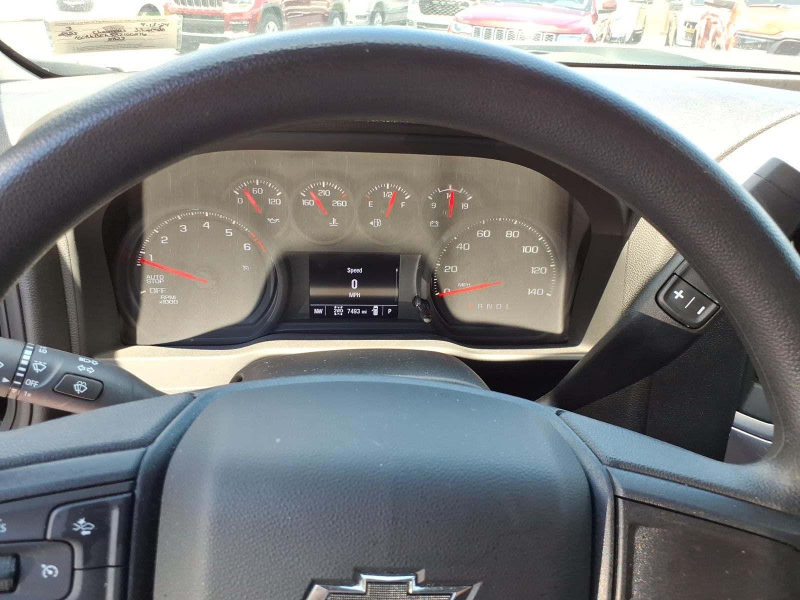 2025 Chevrolet Silverado 1500 Custom