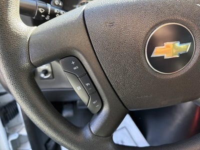 2025 Chevrolet Express Cargo Van Base