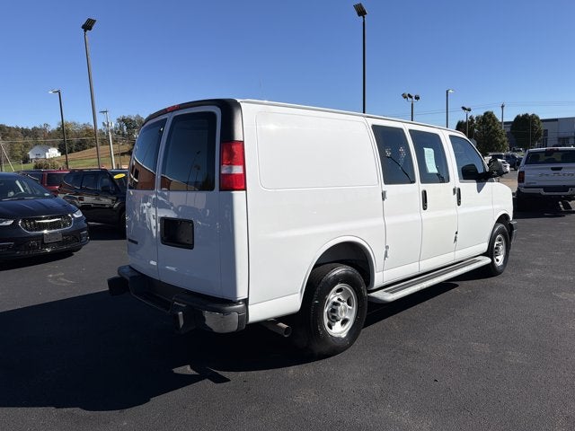 2025 Chevrolet Express Cargo Van Base