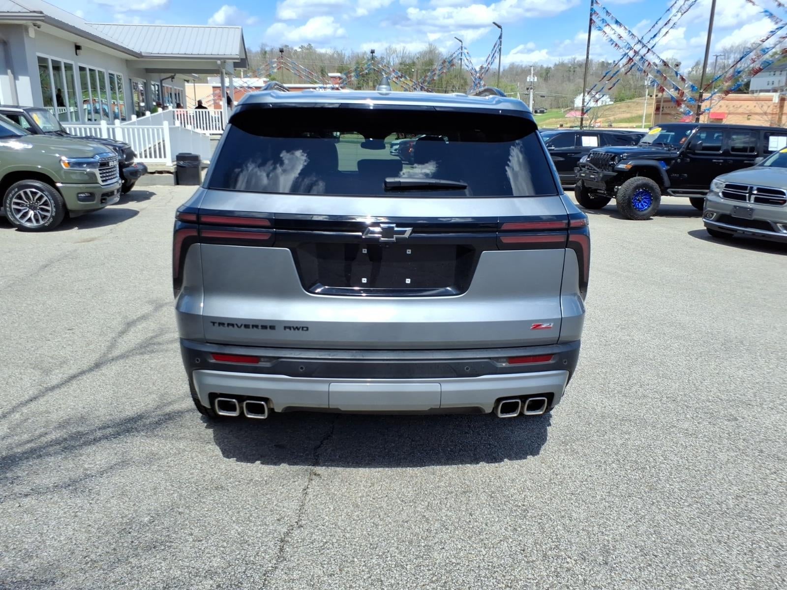 2025 Chevrolet Traverse Z71