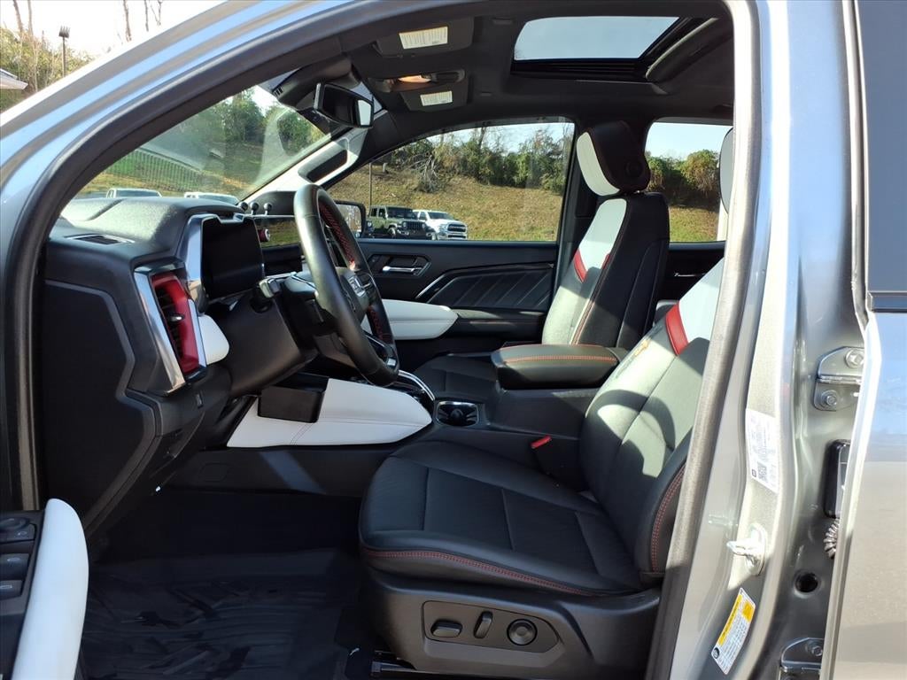 2024 GMC Canyon AT4X