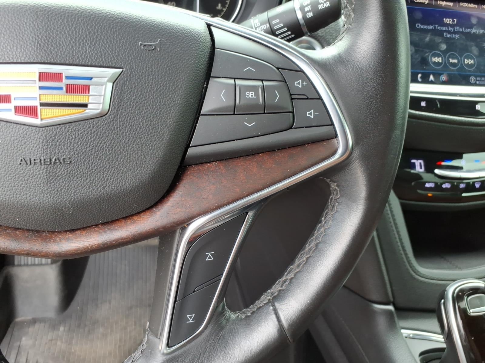 2021 Cadillac XT5 Premium Luxury