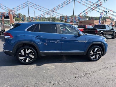 2025 Volkswagen Atlas Cross Sport 2.0T SEL