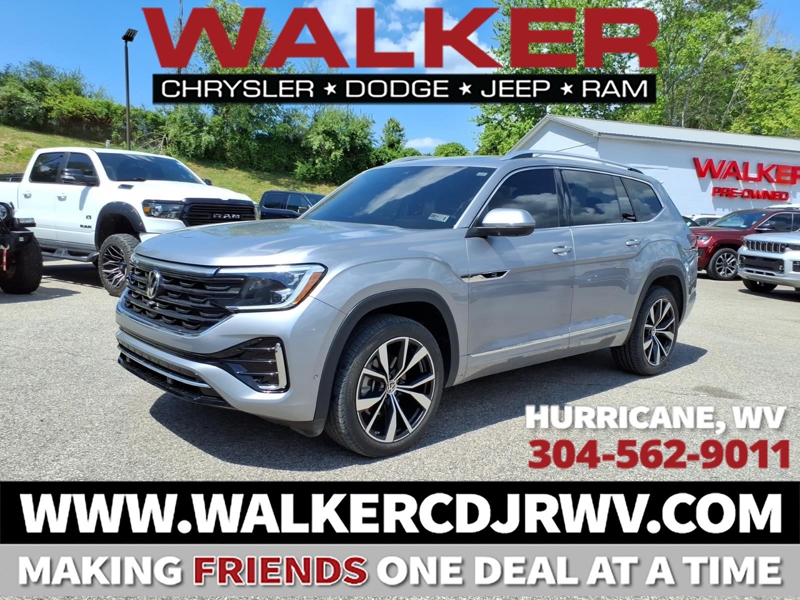 2024 Volkswagen Atlas 2.0T SEL Premium R-Line 4MOTION's photo